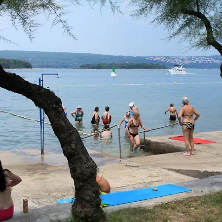 Apartament With A Parking Space Punat, Krk - 5375 Punat