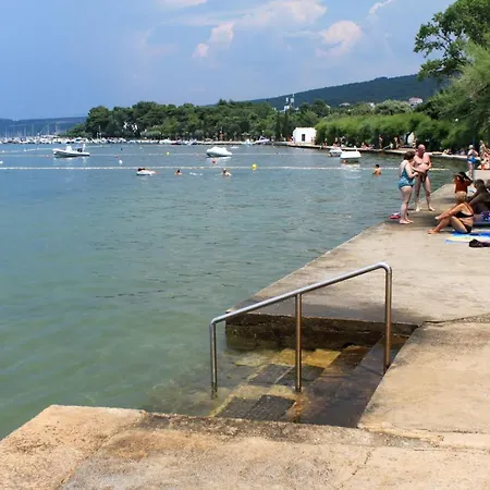 Apartament With A Parking Space Punat, Krk - 5375 Punat