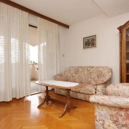 With A Parking Space Punat, Krk - 5375 Apartamento *