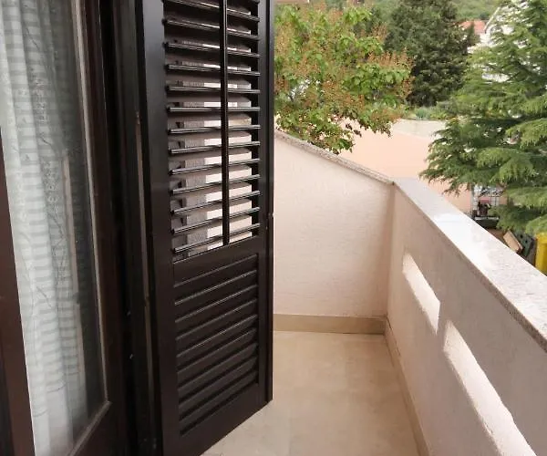 With A Parking Space Punat, Krk - 5375 * 푸나트