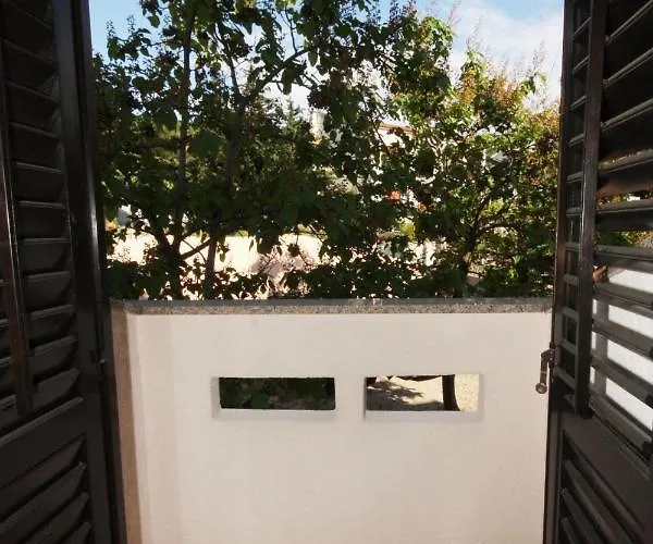 아파트 With A Parking Space Punat, Krk - 5375